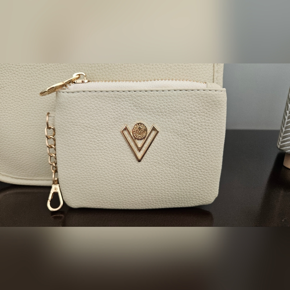 Valentino Orlandi Elegant Cream Crossbody Bag Set - Picture 7 of 7